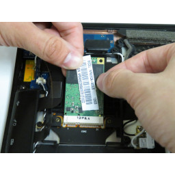 Замена карты памяти Samsung Series 9 NP900X3A